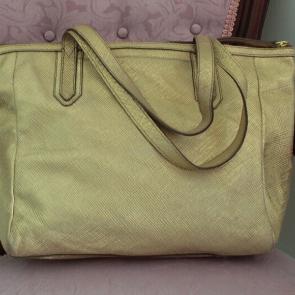 Fossil Gold Saffiano Textured Leather Top Handle Tote Bag Purse - Picture 3 of 5